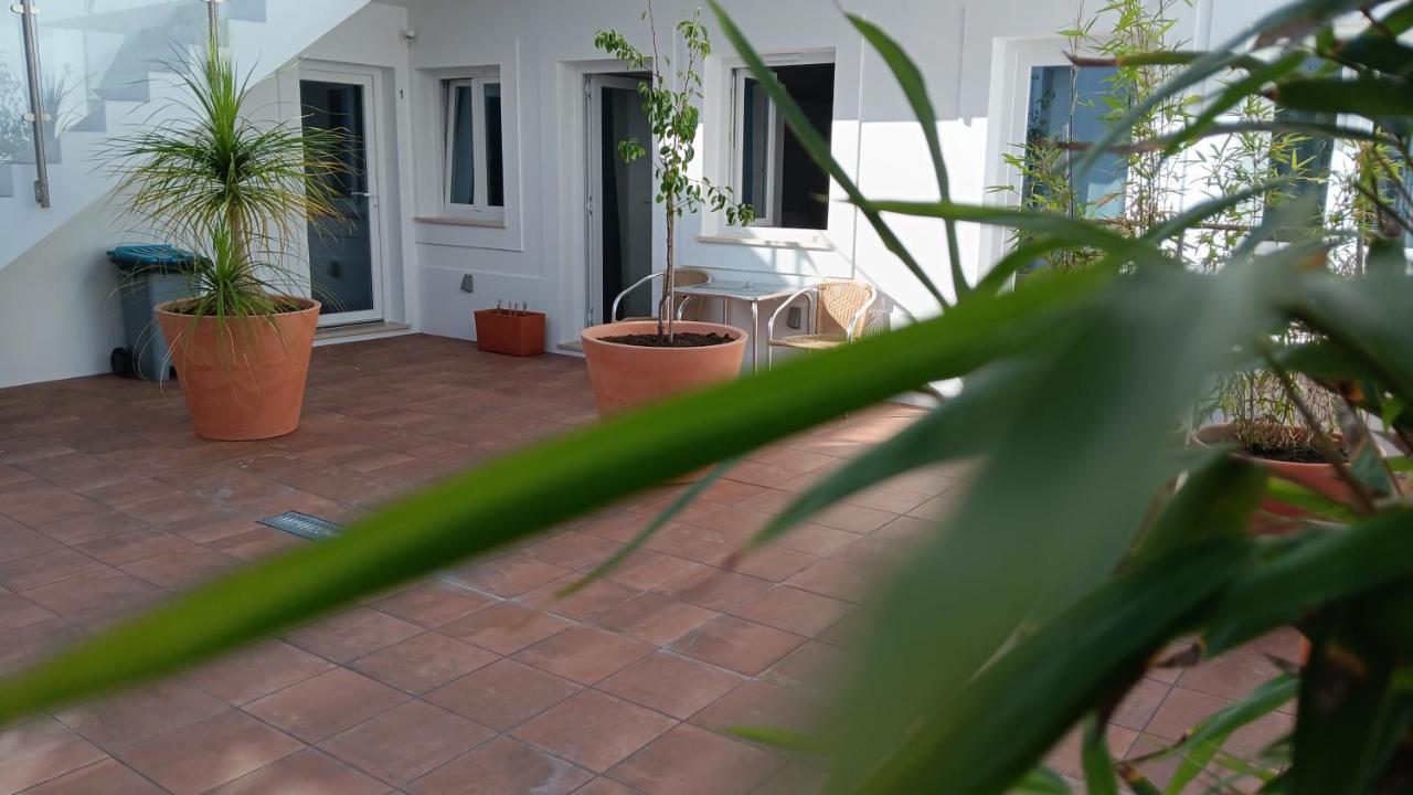 Apartamentos Naturalis 빌라노바데밀폰테스 외부 사진